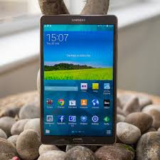 Using Samsung Tablets Without Wi‑Fi for Vehicle Navigation: A Research Paper